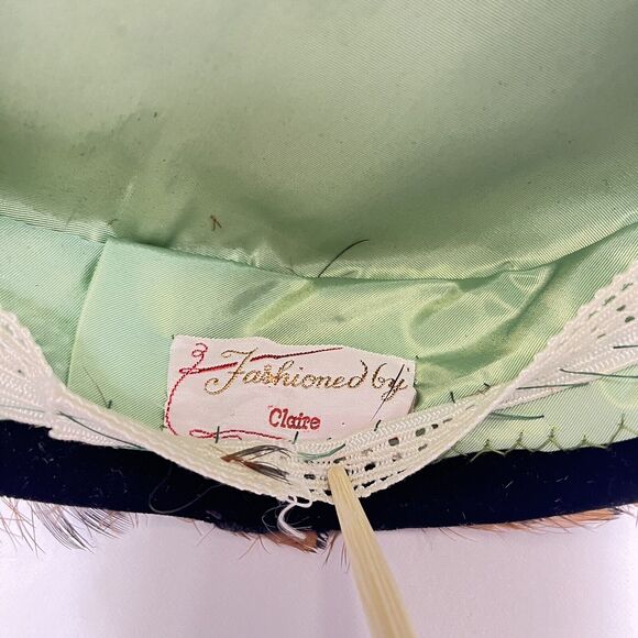 Ladies Vintage 1950s Pillbox Style Pheasant Feather Hat, Fashioned by Claire - Picture 8 of 8